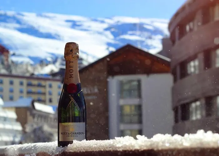 Rocha Exclusivo En La Mejor Zona Con Vistas Y Parking Gratuito * Sierra Nevada